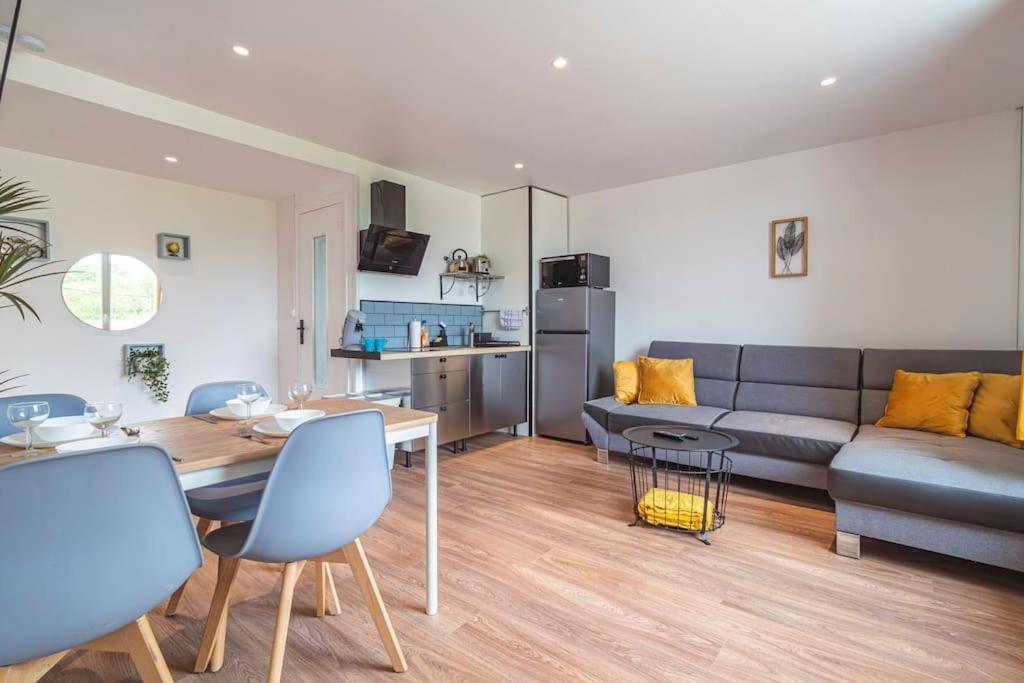 "Le Chaleureux" Appartement Pour 4 Personnes Isles-sur-Suippe Ngoại thất bức ảnh