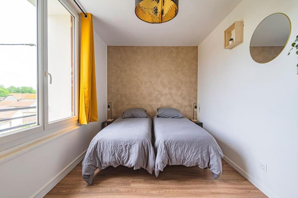 "Le Chaleureux" Appartement Pour 4 Personnes Isles-sur-Suippe Ngoại thất bức ảnh